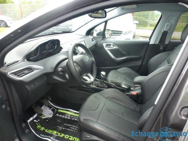 Peugeot 2008 1.2 PureTech 130ch S&S BVM6 Allure