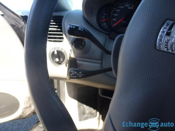 Porsche 911 CARRERA 996 Coupe 3.4i