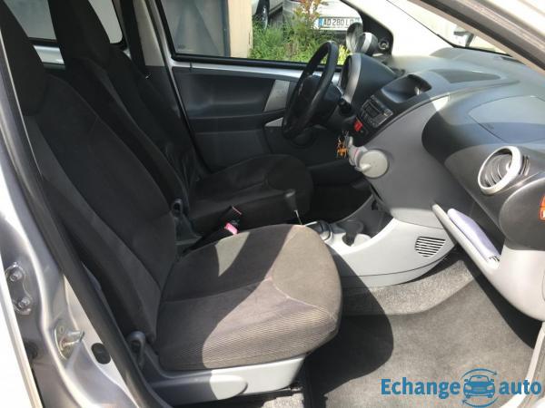 Citroën C1 1.0 i 12V 68cv SensoDrive