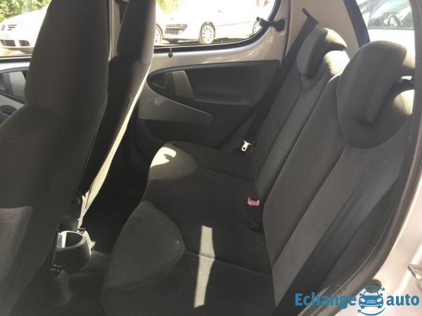 Citroën C1 1.0 i 12V 68cv SensoDrive