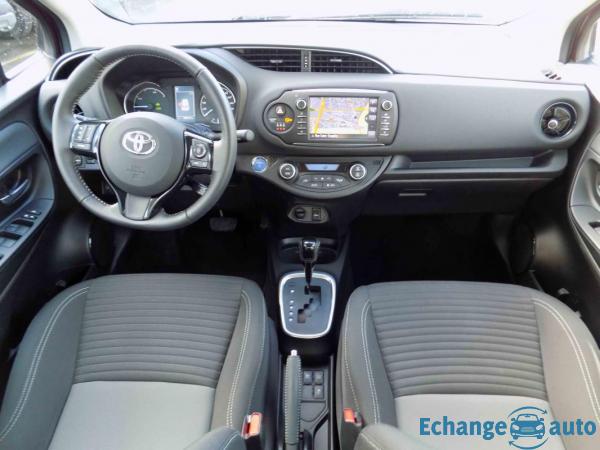 Toyota Yaris HYBRID 100h Dynamic Business 5p toyota-yaris-hybrid-100h-dynamic-business-5p
