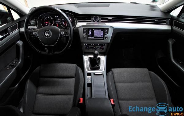 Volkswagen Passat VIII 1.6 TDI 120 BMT CONFORTLINE BUSINESS