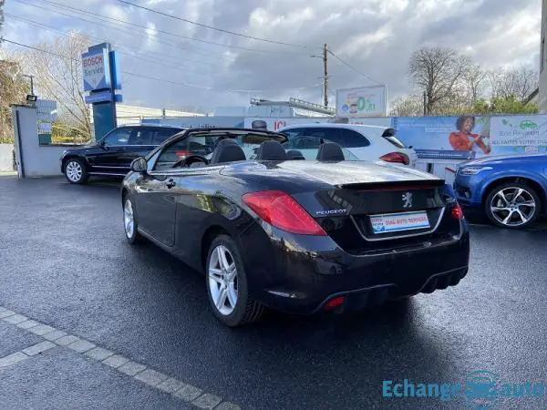 Peugeot 308 CC 2.0 HDI140 FAP FELINE