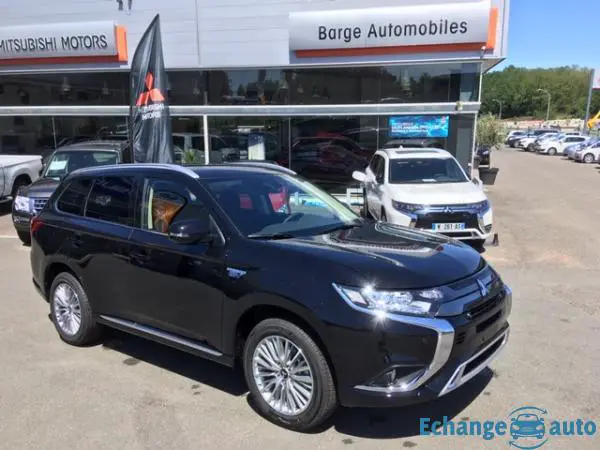 Mitsubishi Outlander PHEV III (2) TWIN MOTOR 4WD BUSINESS MY20