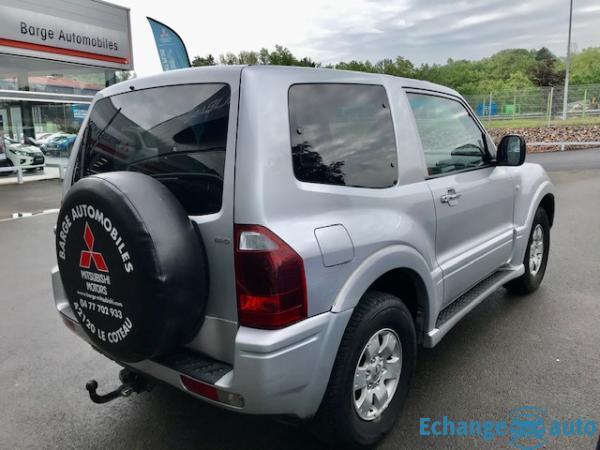 Mitsubishi Pajero III 3.2 DI-D ELEGANCE BVA 3P