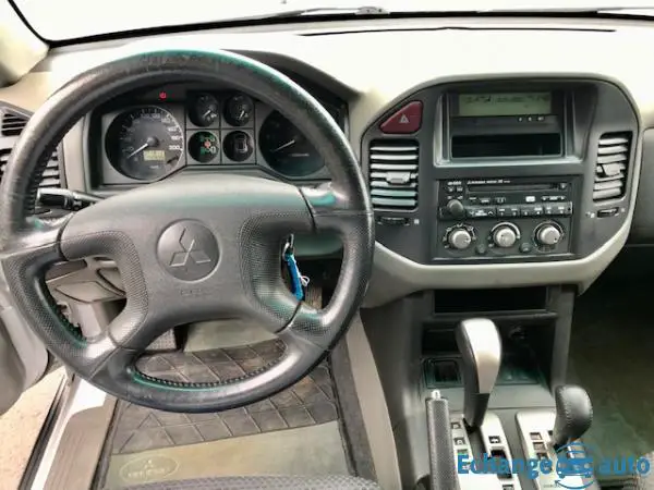 Mitsubishi Pajero III 3.2 DI-D ELEGANCE BVA 3P