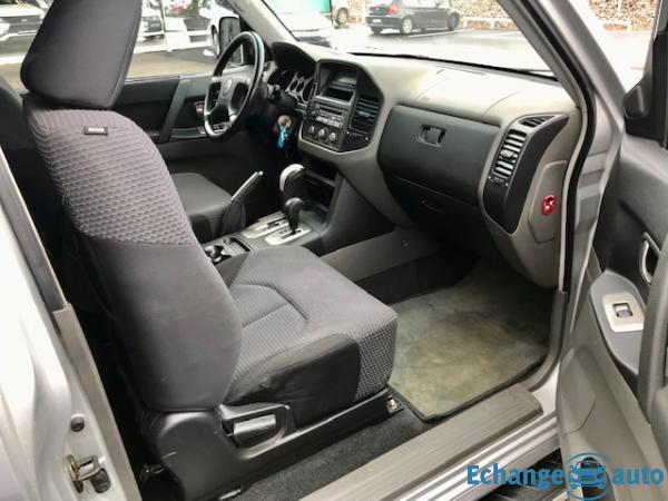 Mitsubishi Pajero III 3.2 DI-D ELEGANCE BVA 3P