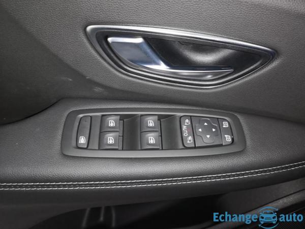 Renault Scénic IV Blue dCi 120 Intens