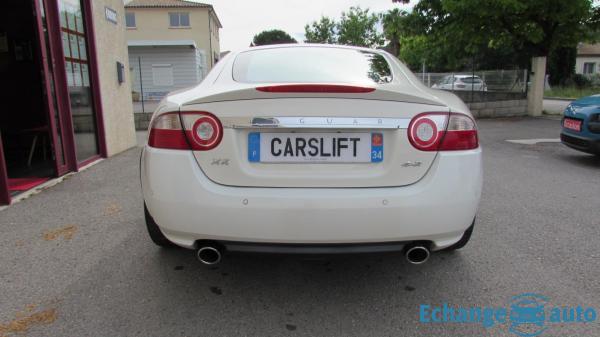 Jaguar XK V8 4.2 Coupé 300 cv Phase I