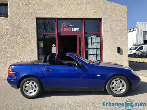 Mercedes Classe SLK 2.0 i Cabriolet 136cv