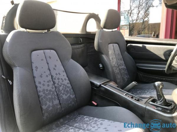 Mercedes Classe SLK 2.0 i Cabriolet 136cv