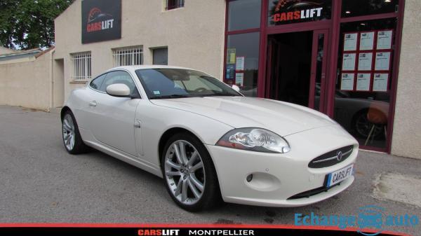 Jaguar XK V8 4.2 Coupé 300 cv Phase I