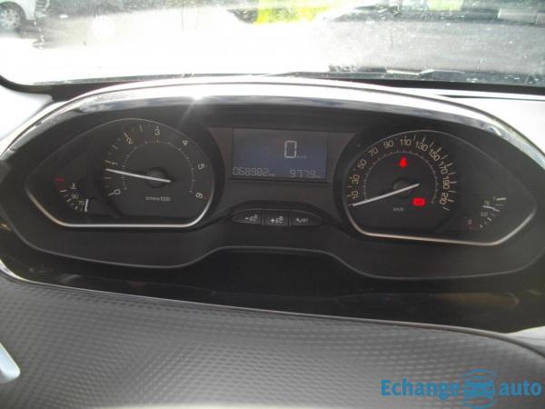 Peugeot 208 1.6 BLUEHDI - 75 STYLE