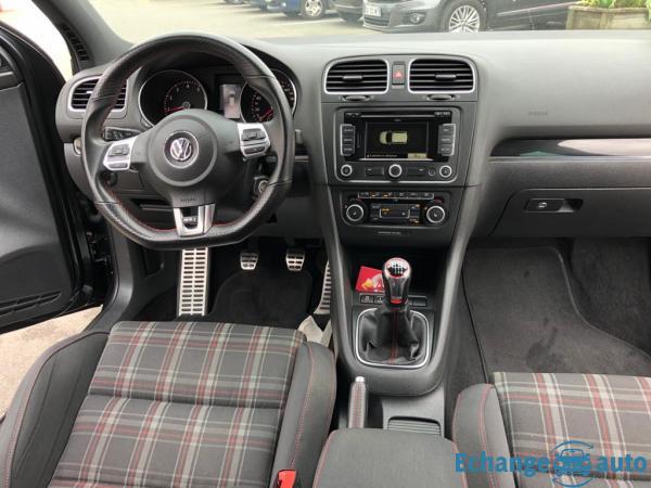 Volkswagen Golf VI (5K) 2.0TSi 16v 210ch GTi