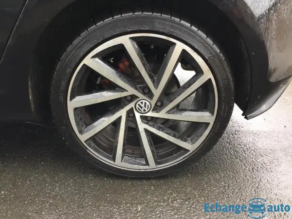 Volkswagen Golf GTD 1.6 TDI 105 CV