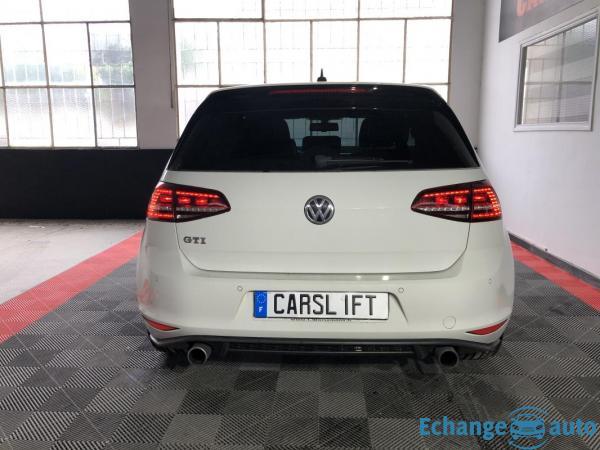 Volkswagen Golf GTI 2.0 L TFSI DSG6