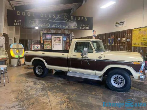 Ford F 350 Ranger xlt v8 460 1979 prix tout compris