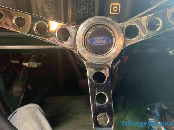 Ford F 250 Ranger camper spécial 4x4 1978 prix tout compris