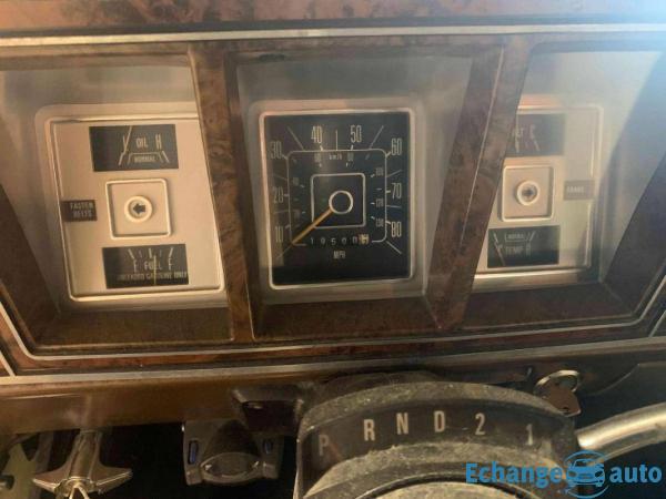 Ford F 350 Ranger xlt v8 460 1979 prix tout compris