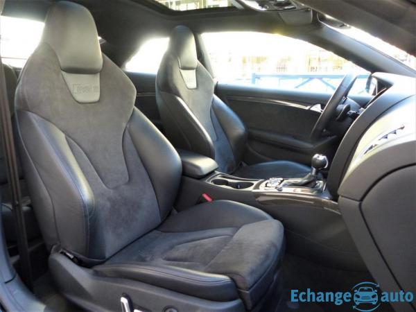 Audi RS5 Coupé 4.2 TFSI 450 CH BLACK EDITION