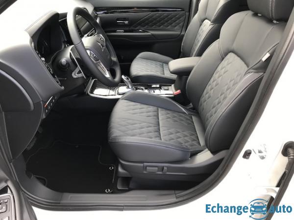 Mitsubishi Outlander PHEV 3 III (2) TWIN MOTOR 4WD INSTYLE MY19