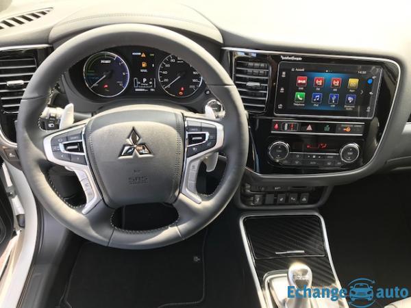 Mitsubishi Outlander PHEV 3 III (2) TWIN MOTOR 4WD INSTYLE MY19