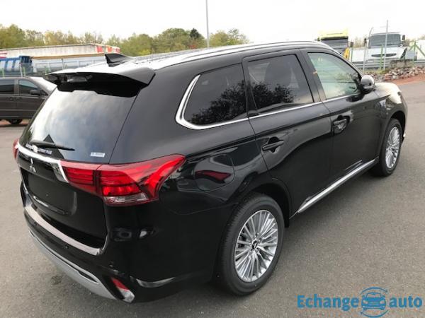 Mitsubishi Outlander PHEV III (2) TWIN MOTOR 4WD INTENSE MY20