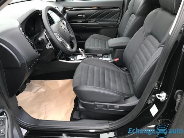 Mitsubishi Outlander PHEV III (2) TWIN MOTOR 4WD INTENSE MY20