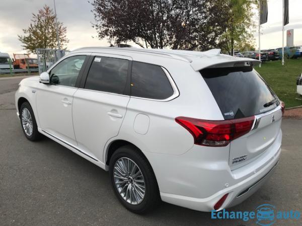 Mitsubishi Outlander PHEV III (2) TWIN MOTOR 4WD INTENSE MY20
