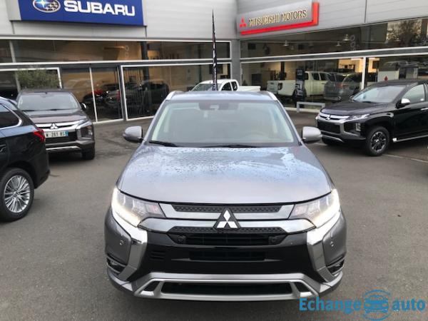 Mitsubishi Outlander PHEV III (2) TWIN MOTOR 4WD INTENSE MY20
