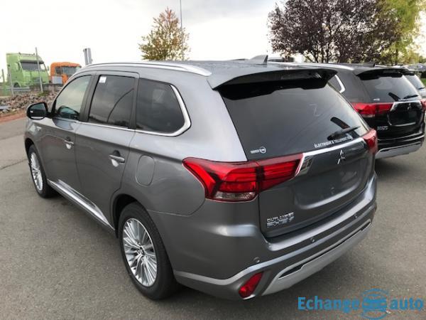 Mitsubishi Outlander PHEV III (2) TWIN MOTOR 4WD INTENSE MY20