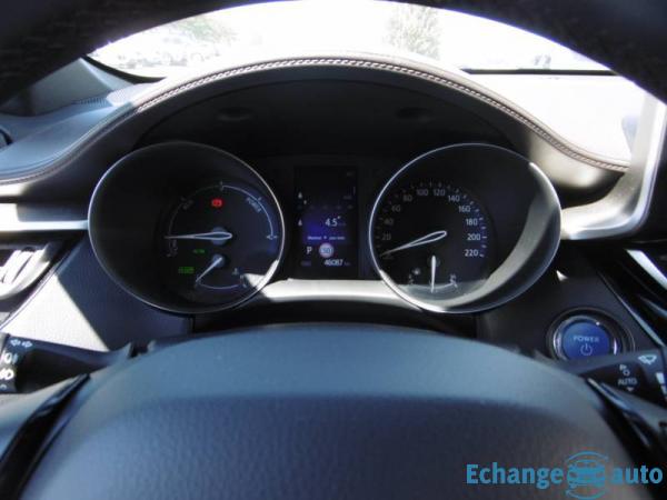 Toyota C-HR HYBRIDE 122h Distinctive