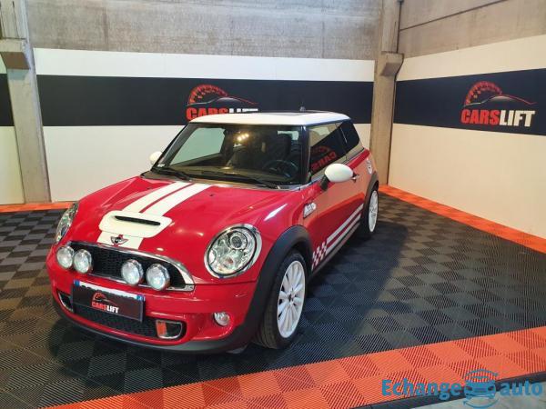 Mini Cooper S 2 (R56) LCI Version MONTE CARLO 1.6 i Turbo 16V 184 cv