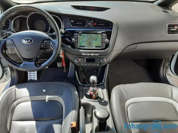 Kia Cee'd II 1.6 CRDI 16V 128