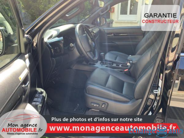 Toyota Hilux 2.4 D-4D Double Cabine/ Invincible