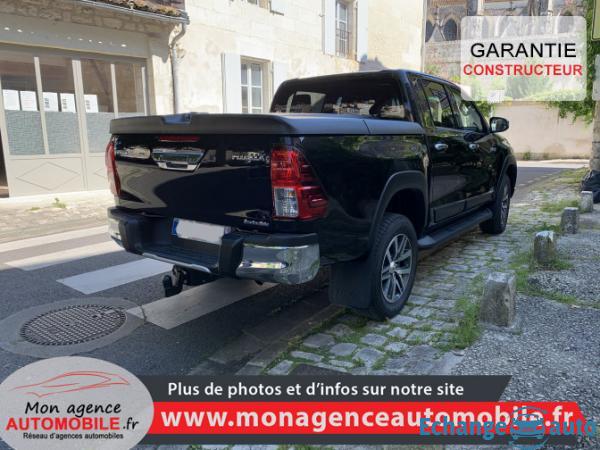 Toyota Hilux 2.4 D-4D Double Cabine/ Invincible