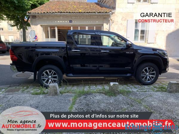 Toyota Hilux 2.4 D-4D Double Cabine/ Invincible