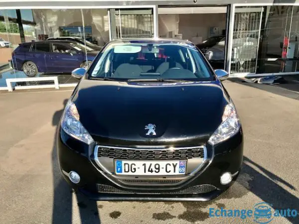 Peugeot 208 1.2 VTI 82 STYLE 5P