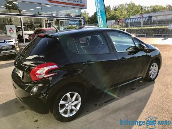 Peugeot 208 1.2 VTI 82 STYLE 5P