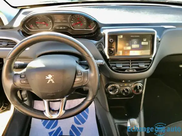 Peugeot 208 1.2 VTI 82 STYLE 5P