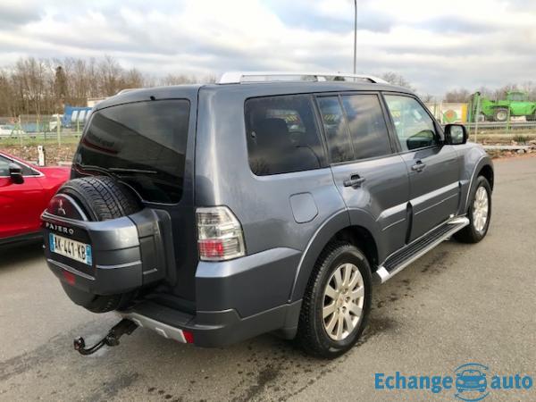 Mitsubishi Pajero III (2) 3.2 DI-D 170 INSTYLE BVA 5P EURO5