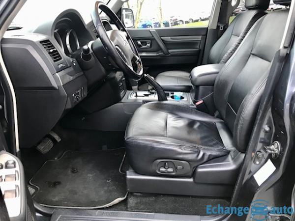 Mitsubishi Pajero III (2) 3.2 DI-D 170 INSTYLE BVA 5P EURO5