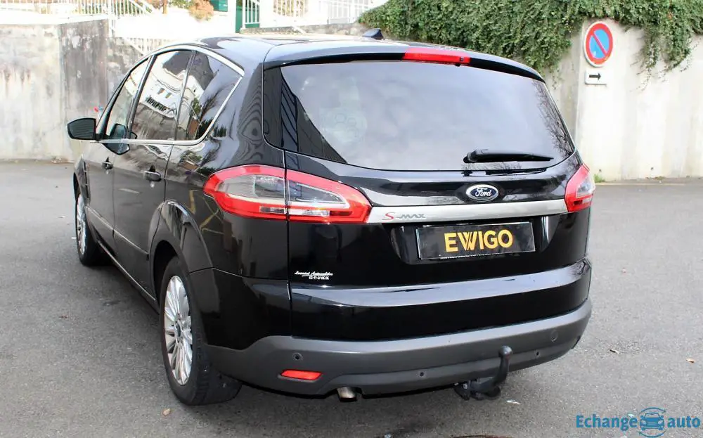 FORD - S-MAX TITANIUM 2L 140 CV 7 PLACES