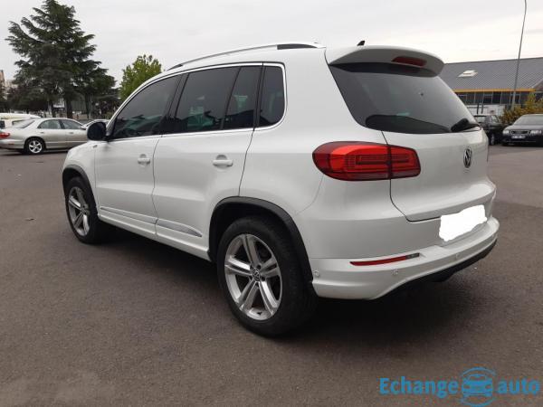 Volkswagen Tiguan 2.0 TDI 16V DPF 150 R LINE