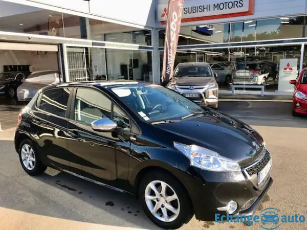Peugeot 208 1.2 VTI 82 STYLE 5P