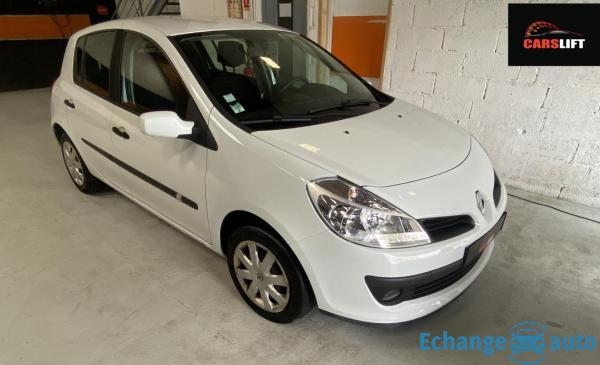 Renault Clio 3 1.4 98cv GARANTIE 6 MOIS