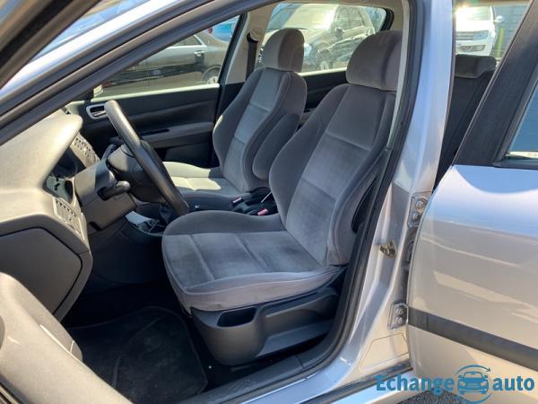 Peugeot 307 1.6 16V XT 5P