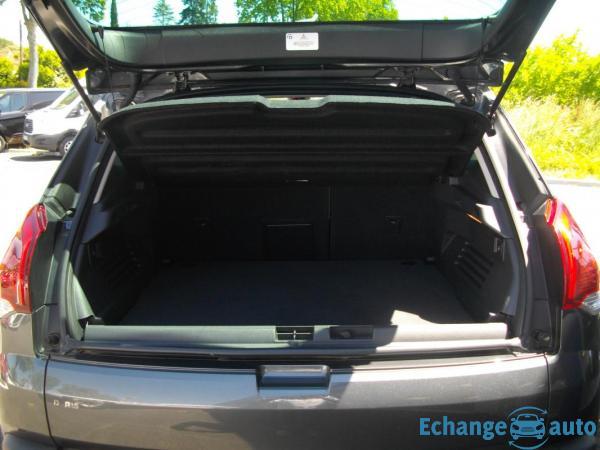 Peugeot 3008 1.6 BLUEHDI S&S - 120 ALLURE