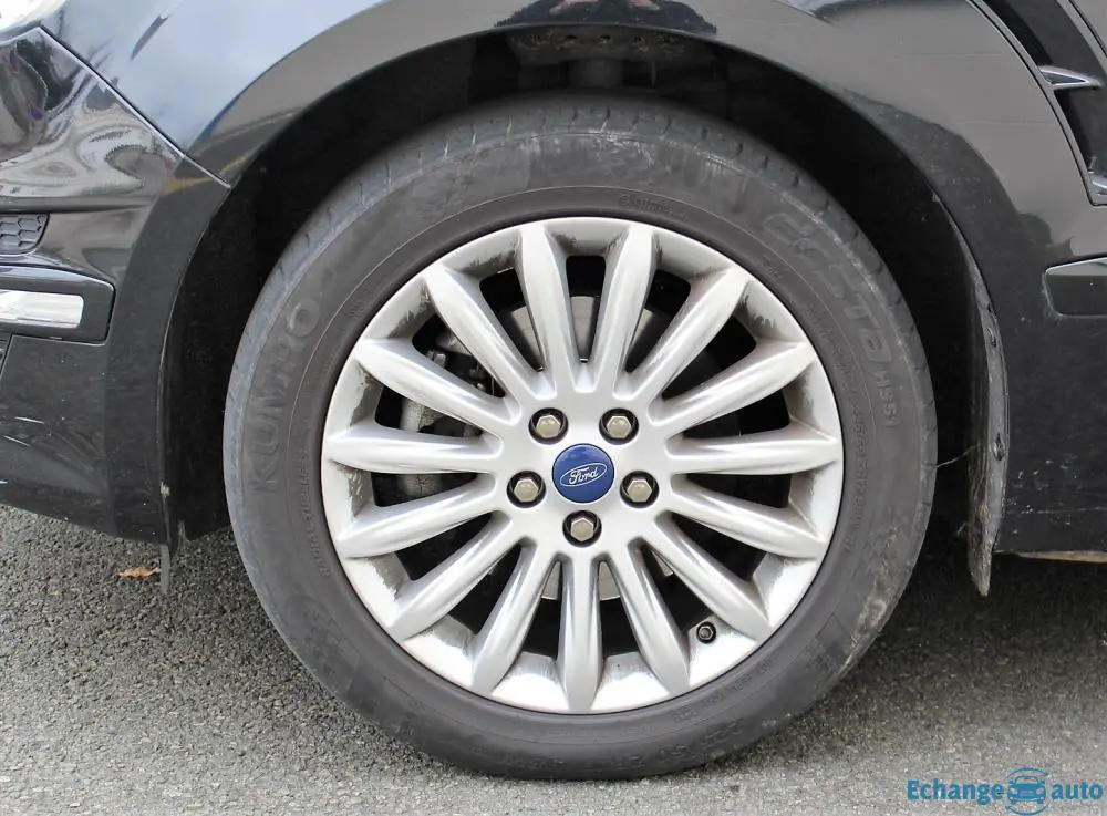 FORD - S-MAX TITANIUM 2L 140 CV 7 PLACES