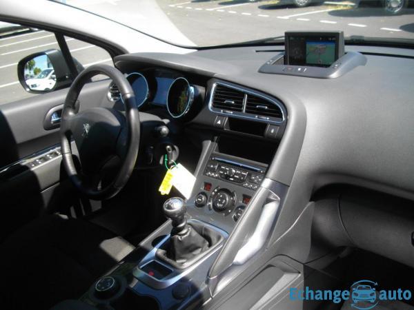 Peugeot 3008 1.6 BLUEHDI S&S - 120 ALLURE